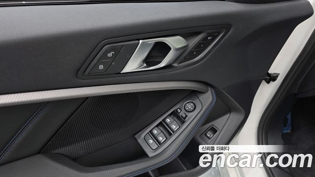 BMW 1 Series (F40) 120i M Sports 2024 — фото 27