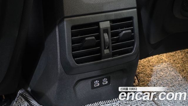 BMW 1 Series (F40) 120i M Sports 2024 — фото 28