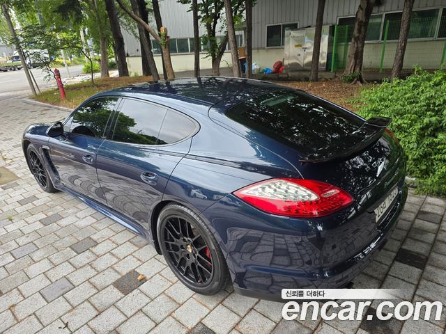 Porsche Panamera 4.8 GTS 970 2013 — фото 2