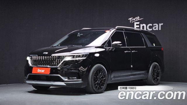 Kia Carnival (IV) Gasoline 9-Seater Signature