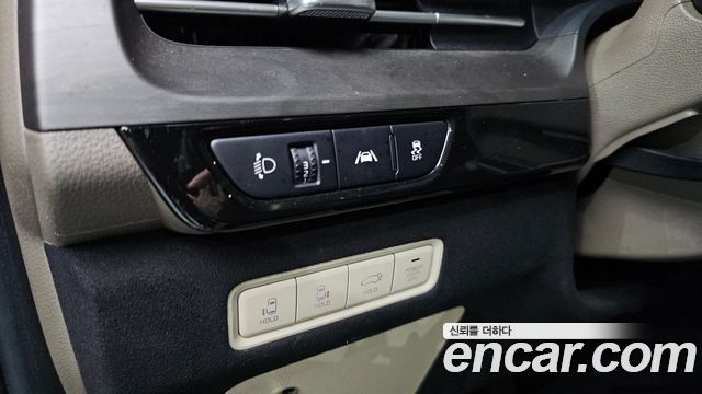 Kia Carnival (IV) Gasoline 9-Seater Signature 2021 — фото 18