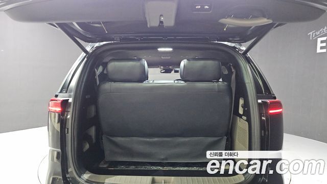 Kia Carnival (IV) Gasoline 9-Seater Signature 2021 — фото 20