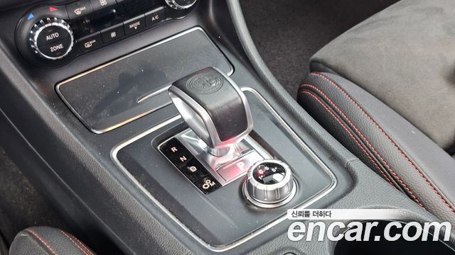 Mercedes-Benz CLA-Class (C117) CLA45 AMG 4MATIC 2018 — фото 9