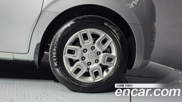 Hyundai Staria Tourer 11-Seater Modern 2023 — фото 21