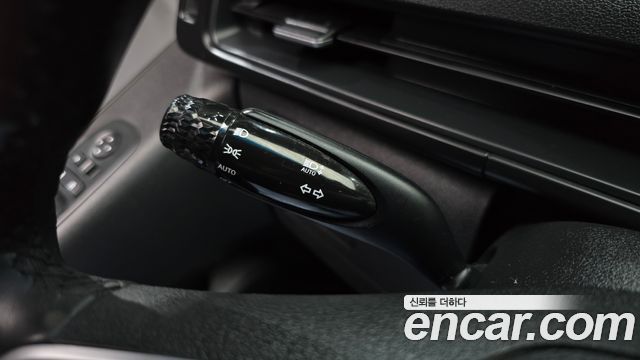 Hyundai Staria Tourer 11-Seater Modern 2023 — фото 27