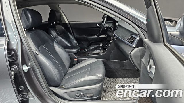 Kia K5 (II) LPI SX Noblesse 2016 — фото 26