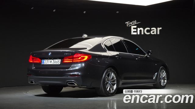 BMW 5 Series (G30) 520d xDrive M Sport Package Plus 2018 — фото 2