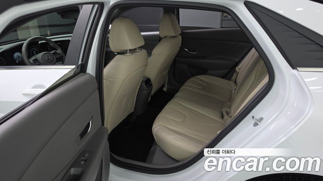 Hyundai Avante (CN7) 1.6 Inspiration 2023 — фото 11