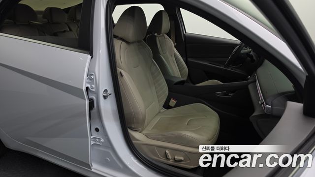 Hyundai Avante (CN7) 1.6 Inspiration 2023 — фото 12