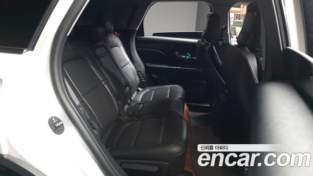 Lincoln Corsair 2.0 Reserve AWD 2020 — фото 11