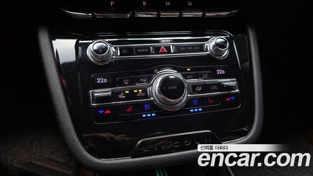 Lincoln Corsair 2.0 Reserve AWD 2020 — фото 19