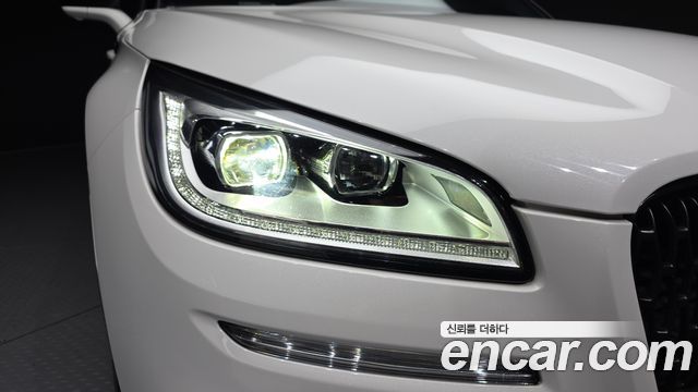 Lincoln Corsair 2.0 Reserve AWD 2020 — фото 22