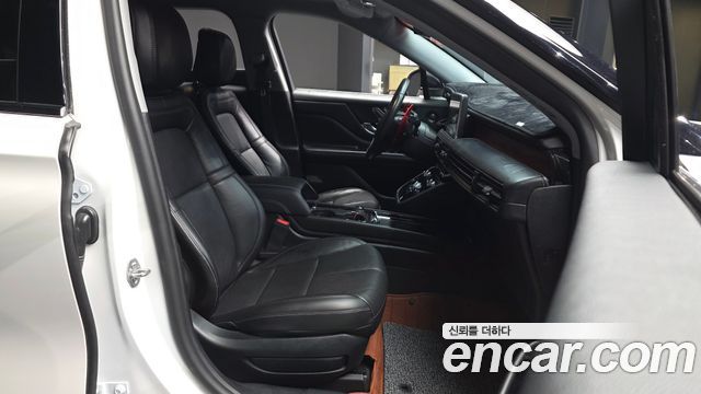 Lincoln Corsair 2.0 Reserve AWD 2020 — фото 26