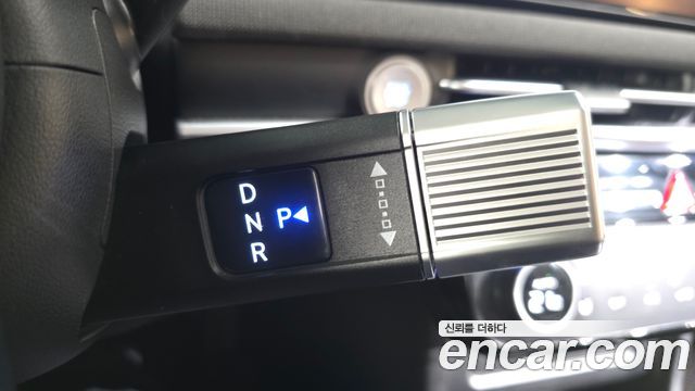 Hyundai Tucson (NX4) Gasoline 1.6 Turbo 2WD Premium 2024 — фото 9