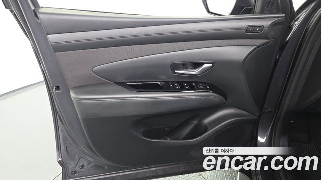 Hyundai Tucson (NX4) Gasoline 1.6 Turbo 2WD Premium 2024 — фото 24