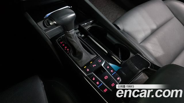 Kia K7 2.4 GDI Limited 2018 — фото 9