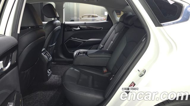 Kia K7 2.4 GDI Limited 2018 — фото 12
