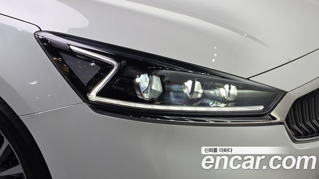 Kia K7 2.4 GDI Limited 2018 — фото 22