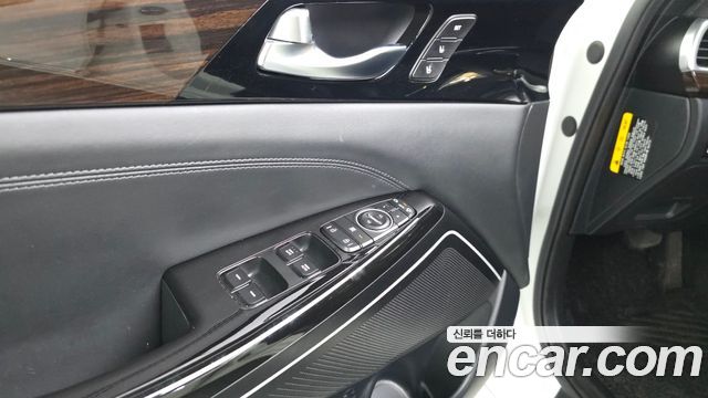 Kia K7 2.4 GDI Limited 2018 — фото 28