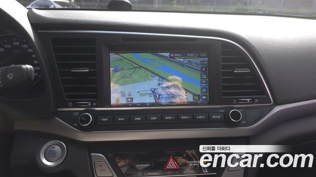 Hyundai Avante (AD) 1.6 GDI Value Plus 2017 — фото 17