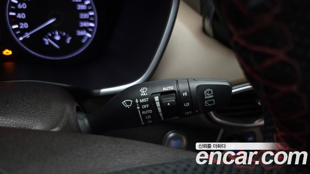 Hyundai Santa Fe (TM) Gasoline 2.0T 2WD Prestige 2020 — фото 17