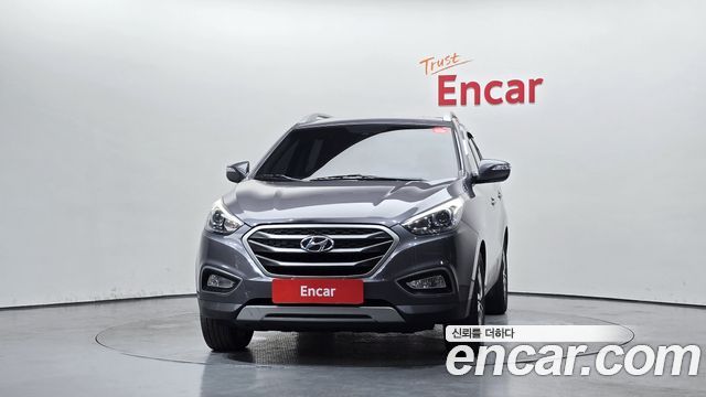Hyundai Tucson ix Diesel(e-VGT) 2WD Smart special 2015 — фото 3