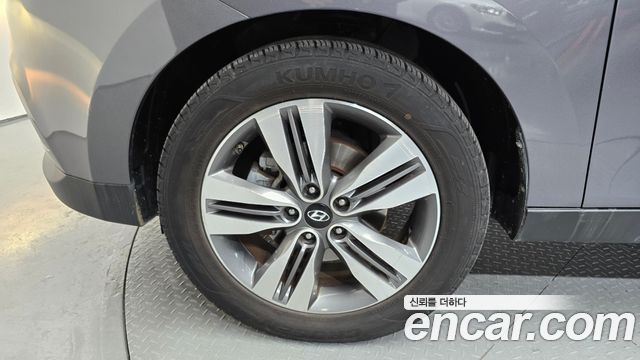 Hyundai Tucson ix Diesel(e-VGT) 2WD Smart special 2015 — фото 5