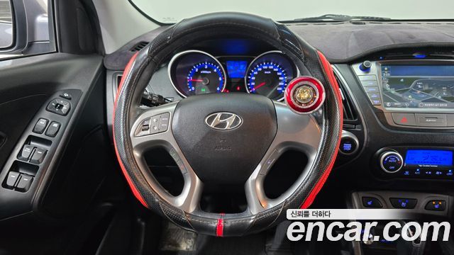 Hyundai Tucson ix Diesel(e-VGT) 2WD Smart special 2015 — фото 13