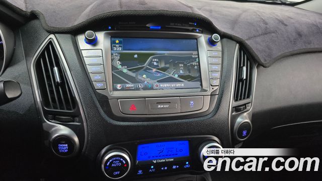 Hyundai Tucson ix Diesel(e-VGT) 2WD Smart special 2015 — фото 14