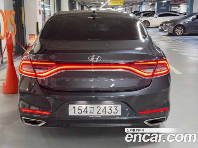 Hyundai Grandeur (IG) 2.4 Premium 2019 — фото 5