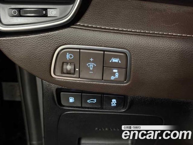 Hyundai Grandeur (IG) 2.4 Premium 2019 — фото 17