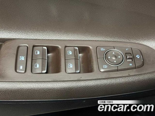 Hyundai Grandeur (IG) 2.4 Premium 2019 — фото 18