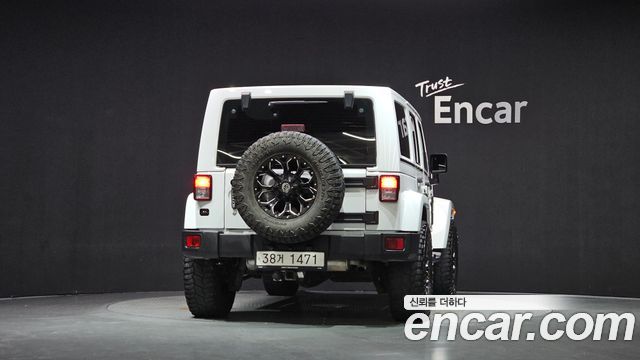 Jeep Wrangler (JK) 3.6 Sahara 4Door 2017 — фото 4