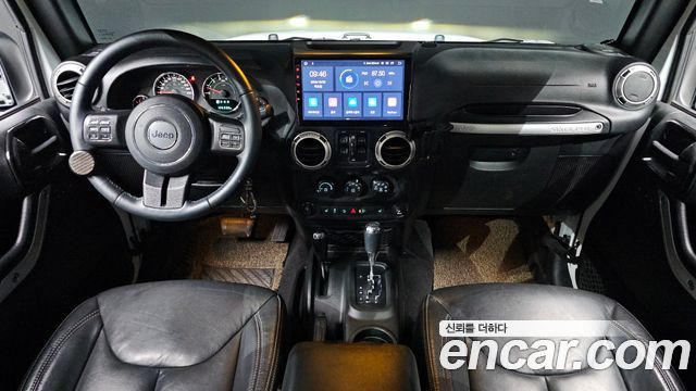 Jeep Wrangler (JK) 3.6 Sahara 4Door 2017 — фото 7