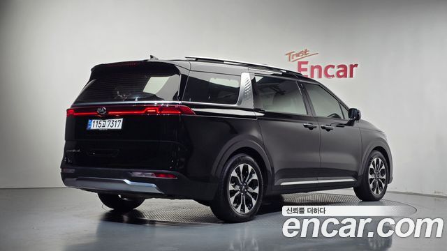 Kia Carnival (IV) Gasoline 9-Seater Signature 2021 — фото 2