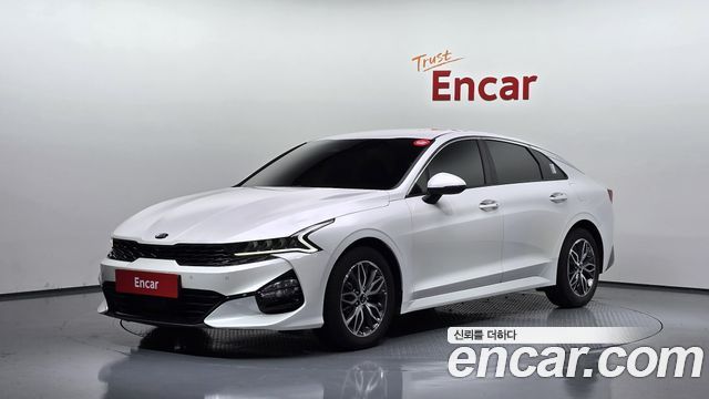 Kia K5 (III) 2.0 Noblesse