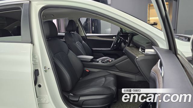 Kia K5 (III) 2.0 Noblesse 2020 — фото 11