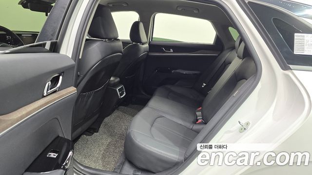 Kia K5 (III) 2.0 Noblesse 2020 — фото 12