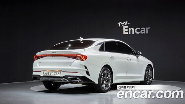 Kia K5 (III) 2.0 Prestige 2023 — фото 2