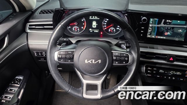 Kia K5 (III) 2.0 Prestige 2023 — фото 13