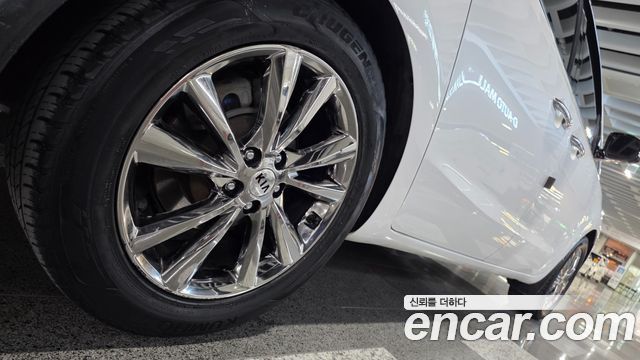 Kia Carnival 9-Seater Prstige 2020 — фото 24