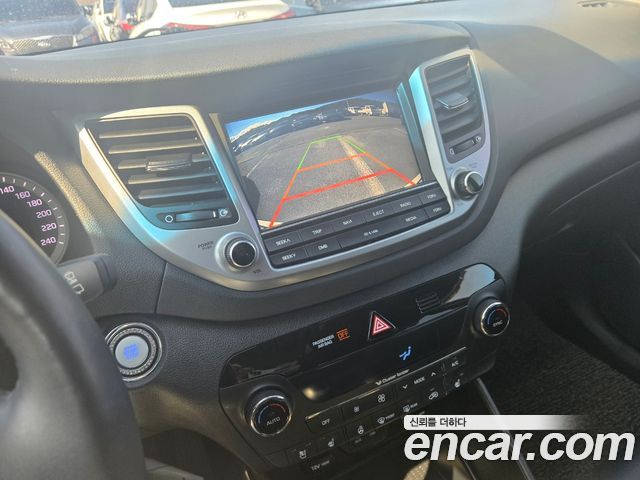 Hyundai Tucson Diesel 2.0 2WD Modern 2018 — фото 18
