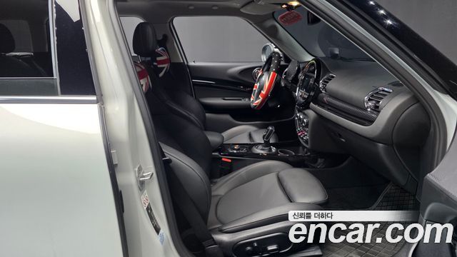 MINI Cooper Clubman High 2nd 2021 — фото 15