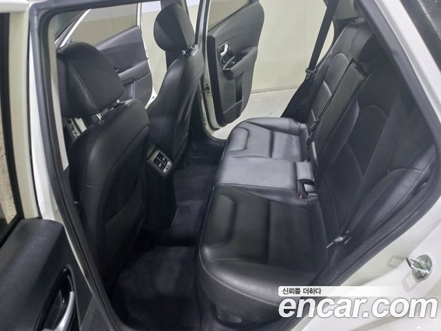 Kia Niro Prestige 2018 — фото 10