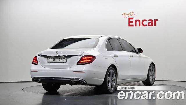 Mercedes-Benz E-Class (W213) E200 Avantgarde 2017 — фото 2