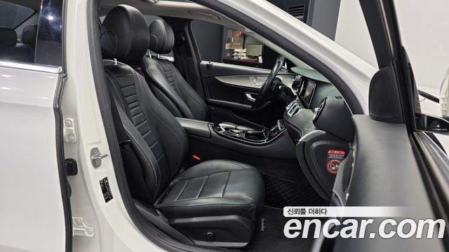 Mercedes-Benz E-Class (W213) E200 Avantgarde 2017 — фото 11
