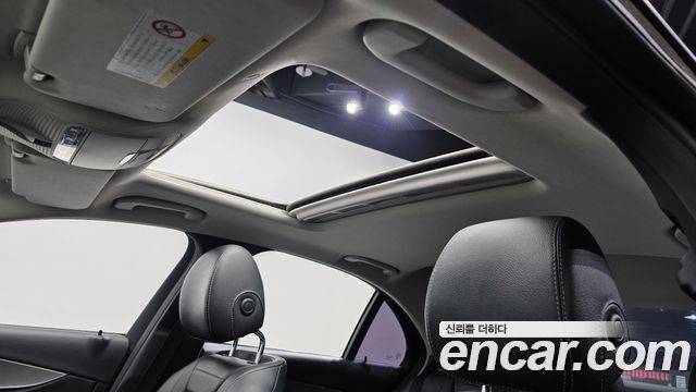 Mercedes-Benz E-Class (W213) E200 Avantgarde 2017 — фото 19