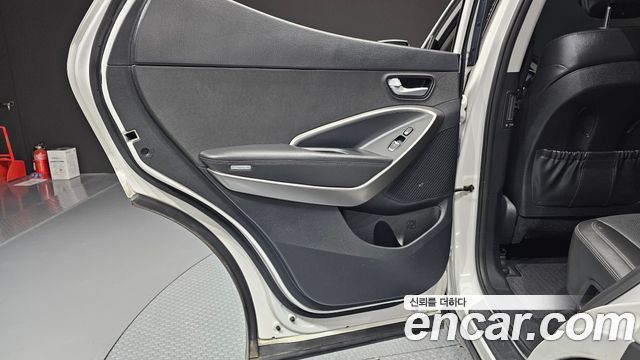 Hyundai Santa Fe The Prime Diesel 2.0 2WD Premium 2018 — фото 25