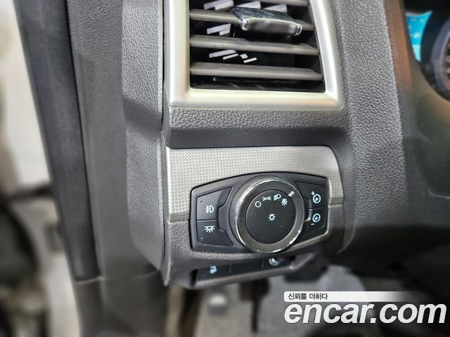 Ford Explorer 2.0 Ecoboost 2WD 5th 2013 — фото 16