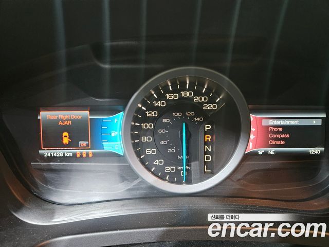Ford Explorer 2.0 Ecoboost 2WD 5th 2013 — фото 21